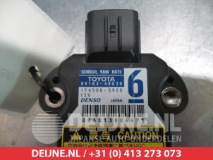 Toyota Prius Anti-roll control sensor O329408 photo 2