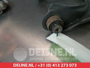 Honda Accord Querlenker oben rechts vorne O380892 foto 3