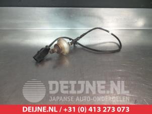 Gebruikte Lambda Sonde Kia Carens III (FG) 2.0i CVVT 16V Prijs € 25,00 Margeregeling aangeboden door V.Deijne Jap.Auto-onderdelen BV