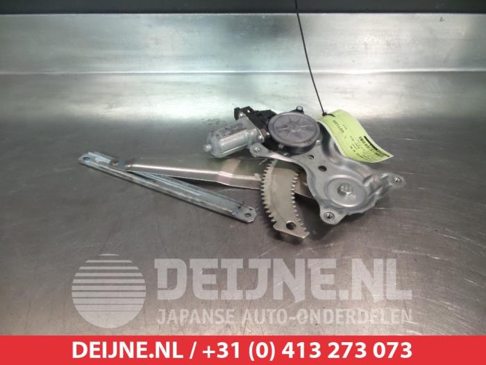 Mitsubishi Space Star Fenstermechanik 4-türig rechts hinten O291428