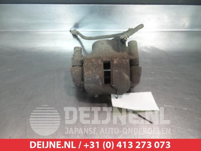 Suzuki Wagon R+ Remklauw (Tang) links-voor O325490