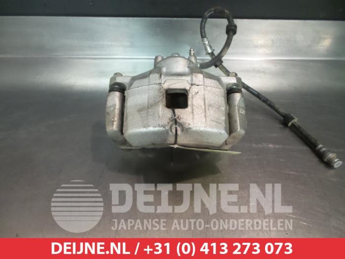 Mitsubishi ASX Remklauw (Tang) links-voor O325273