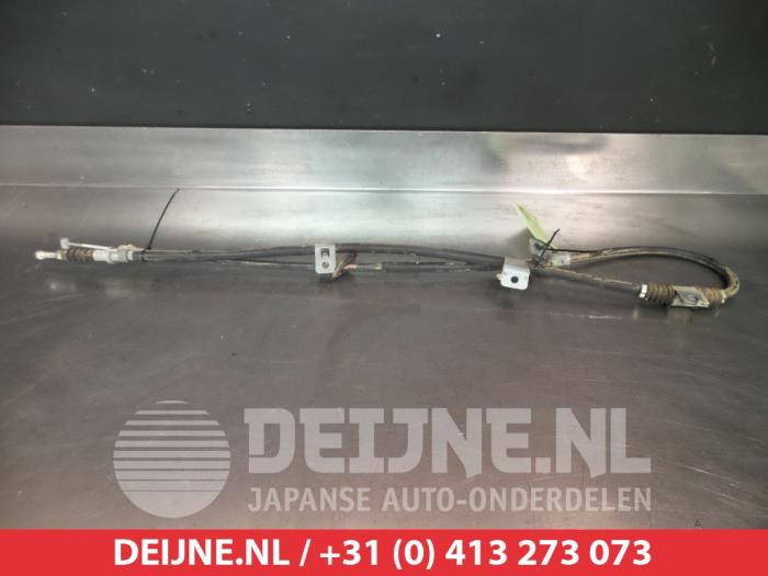 Gebruikte Handrem Kabel Mitsubishi ASX 1.6 MIVEC 16V Prijs € 35,00 Margeregeling aangeboden door V.Deijne Jap.Auto-onderdelen BV