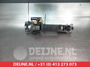 Toyota Yaris Türgriff 2-türig links O277216 foto 2