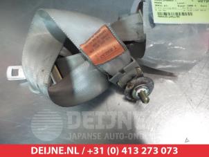 Mazda Demio Veiligheidsgordel rechts-achter O315904 foto 2