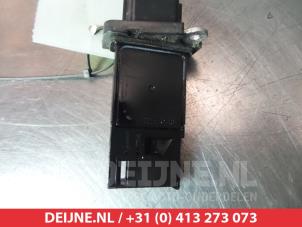 Nissan King Cab Luftmengenmesser O342609 foto 2