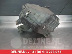 Honda CR-V Luftfiltergehäuse O357171 foto 2