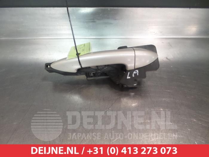 Kia Venga Portiergreep 4Deurs links-achter O291883