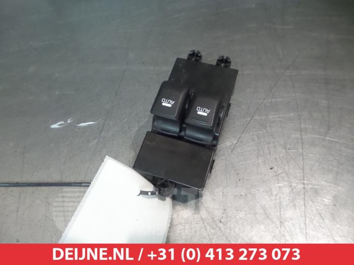 Kia Ceed Kombischalter Fenster O311883