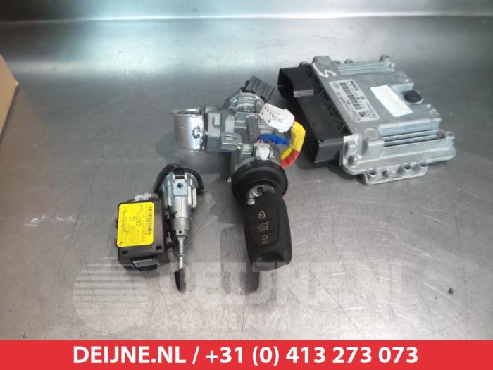 Kia Ceed Computer Motormanagement O344857
