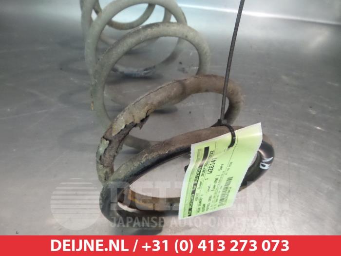 Nissan Patrol Front spring screw O324295