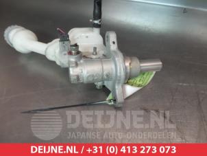 Suzuki Swift Master cylinder O336998 photo 2