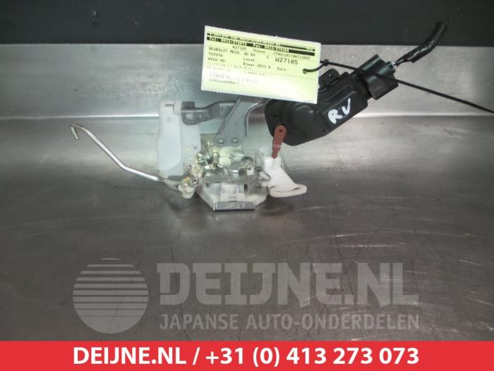 Toyota Aygo Deurslot Mechaniek 4Deurs rechts-voor O281284