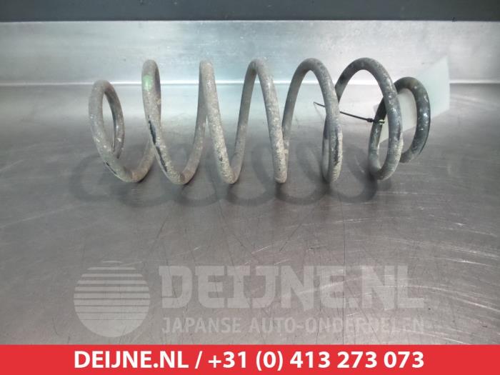 Toyota Aygo Schroefveer achter O380212