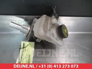 Gebruikte Hoofdremcilinder Toyota Aygo (B10) 1.0 12V VVT-i Prijs € 25,00 Margeregeling aangeboden door V.Deijne Jap.Auto-onderdelen BV