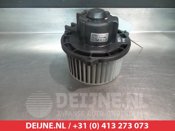 Kia Carnival Heizung Belüftungsmotor O367101