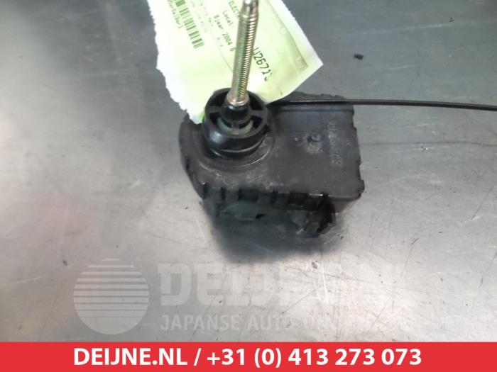 Suzuki Liana Scheinwerfermotor O267615