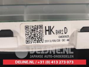 Mazda 3 Odometer KM O304062 photo 3