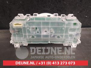 Mazda 3 Odometer KM O304062 photo 2