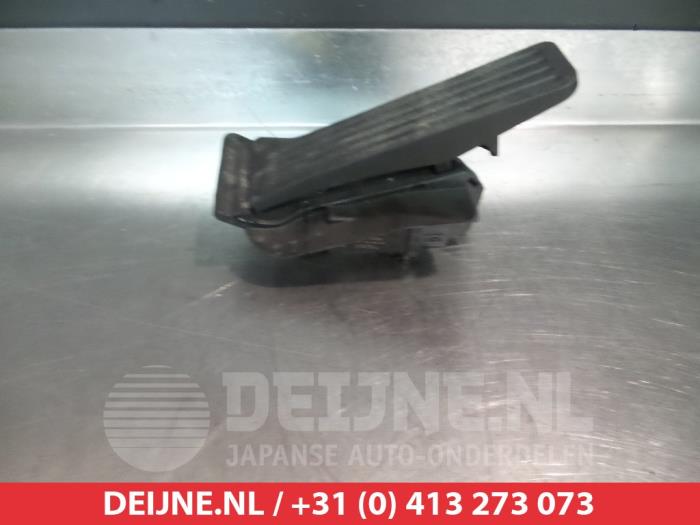Mazda 3 Gaspedaal O314122