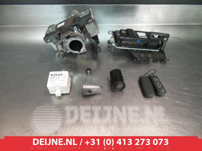 Mazda 3 Slotenset Cilinder (compleet) O277694