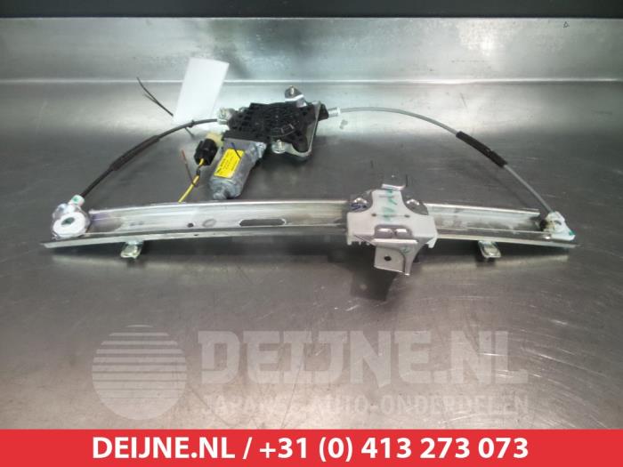 Hyundai I10 Ruitmechaniek 4Deurs rechts-voor O276538