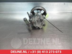 Hyundai Trajet Stuurbekrachtiging Pomp O330983 foto 2