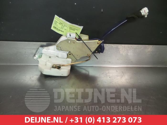 Suzuki Liana Türschlossmechanik 4-türig rechts hinten O281774