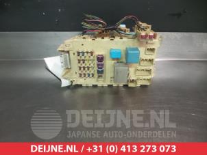 Toyota Yaris Fuse box O350338 photo 2