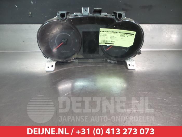 Mitsubishi Outlander Tacho - Kombiinstrument KM O304787