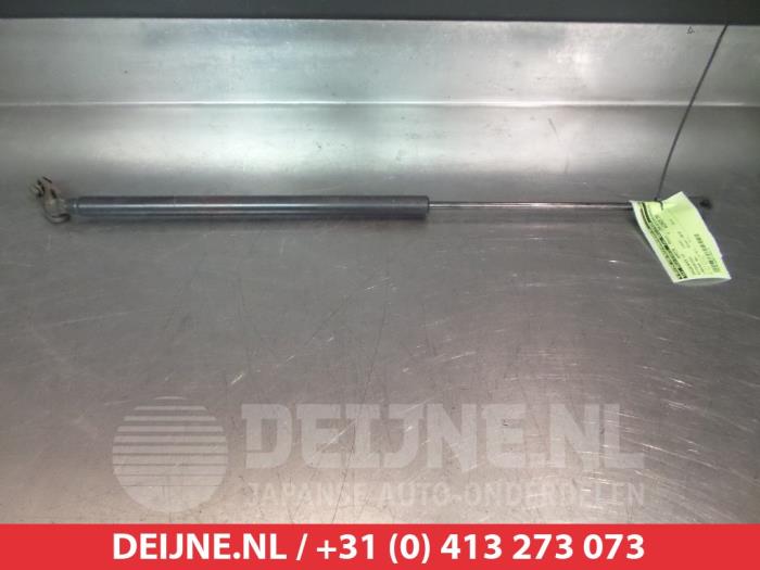 Mitsubishi Lancer Gasdemper links-achter O294101