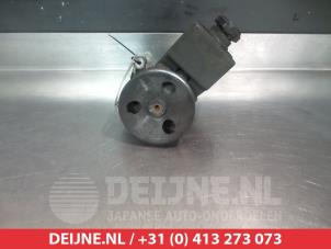 Gebruikte Stuurpomp Ssang Yong Kyron 2.0 M 200 Xdi 16V 4x4 Prijs € 35,00 Margeregeling aangeboden door V.Deijne Jap.Auto-onderdelen BV
