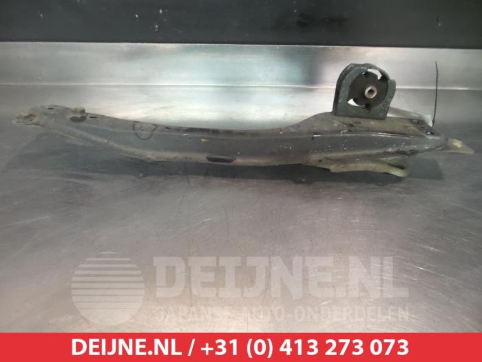 Gebruikte Motorbalk Toyota Corolla (E12) 1.4 16V VVT-i Prijs € 50,00 Margeregeling aangeboden door V.Deijne Jap.Auto-onderdelen BV