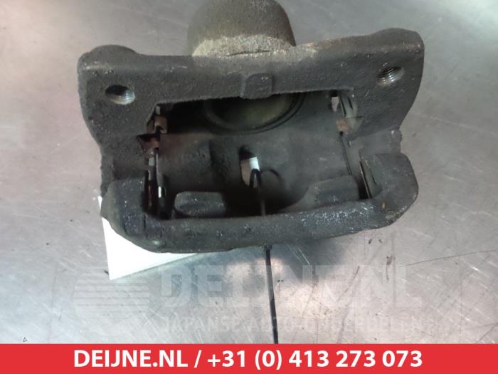 Toyota Yaris Verso Remklauw (Tang) links-voor O325609