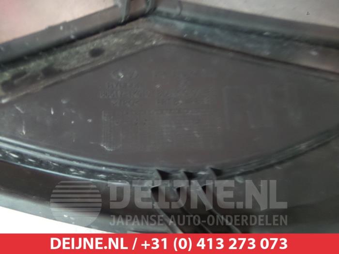 Hyundai IX20 Bumper Rooster O264351
