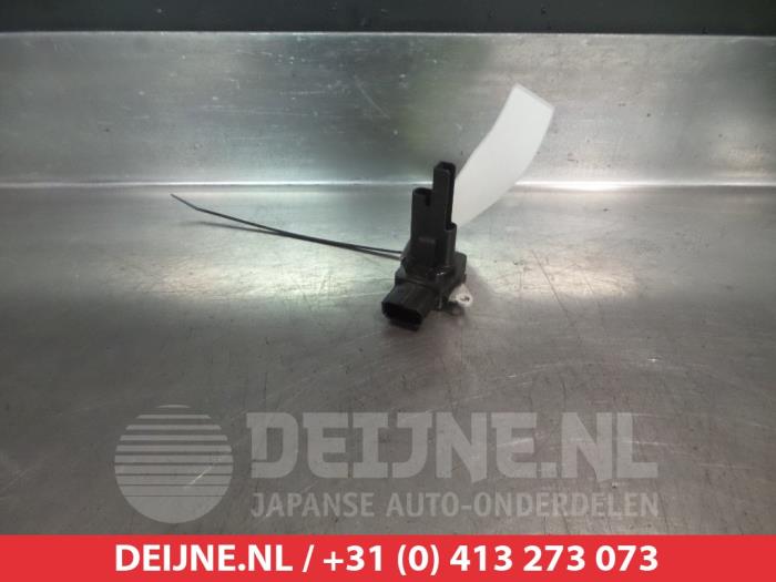 Toyota Prius Plus Luchthoeveelheidsmeter O343056