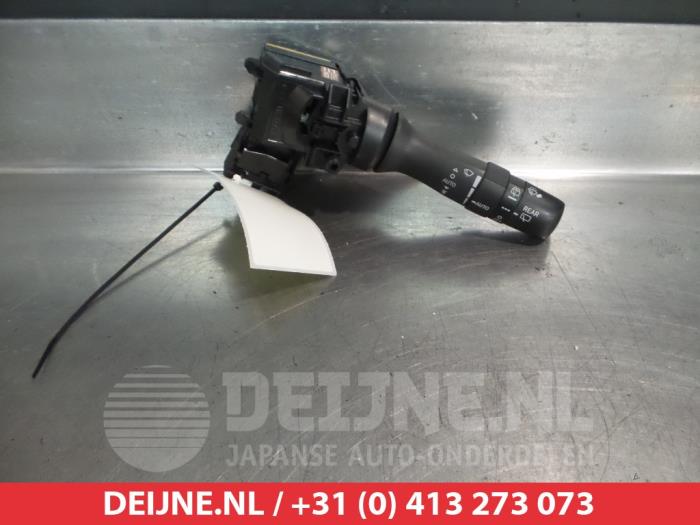 Toyota Prius Plus Scheibenwischer Schalter O310403
