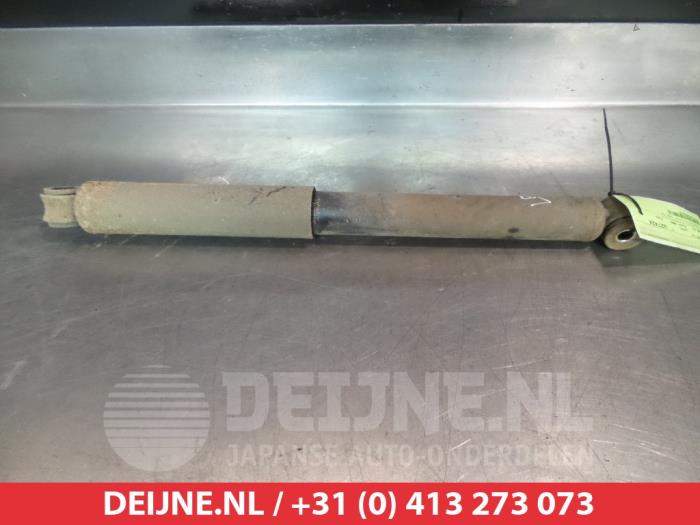 Nissan King Cab Stoßdämpfer links hinten O378454