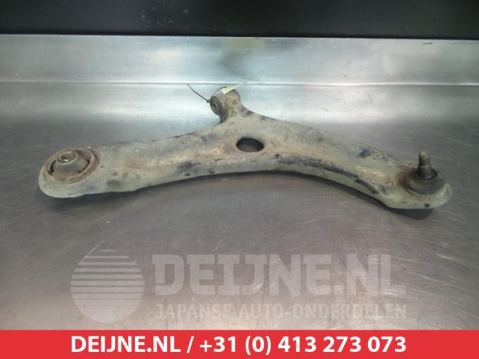 Hyundai I20 Querlenker unten rechts vorne O382097