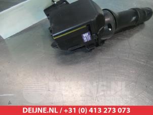 Toyota Avensis Scheibenwischer Schalter O310441 foto 2