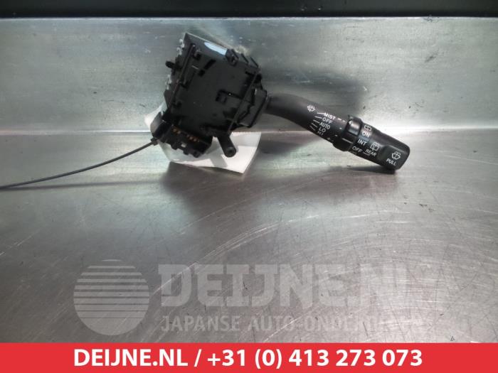 Toyota Avensis Ruitenwis Schakelaar O310330