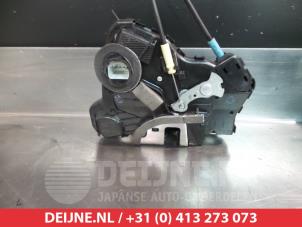 Suzuki Grand Vitara Door lock mechanism 4-door, front left O279818 photo 2