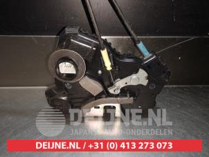Suzuki Grand Vitara Door lock mechanism 4-door, front left O279818 photo 3