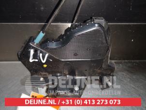 Suzuki Grand Vitara Door lock mechanism 4-door, front left O279818 photo 4