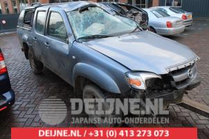 Mazda BT-50 Front wing, right O269883 photo 2