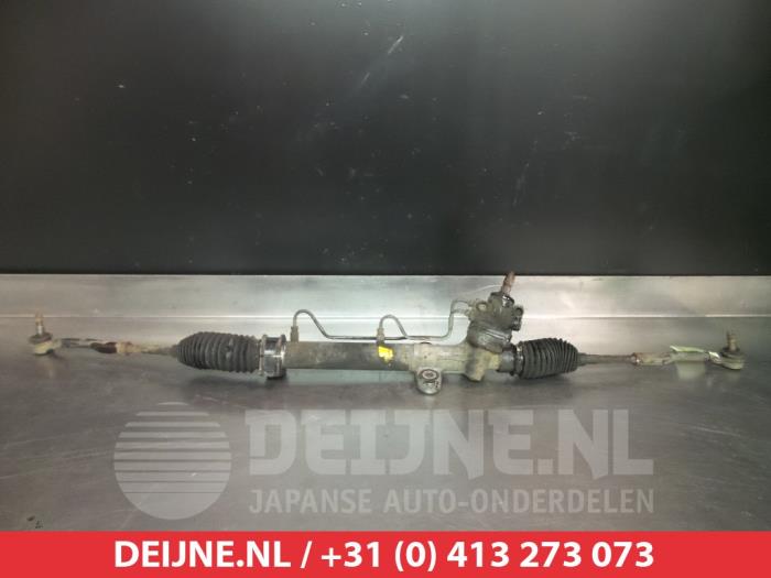 Toyota Picnic Power steering box O330681