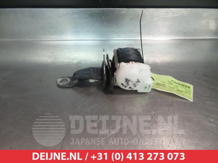 Toyota Aygo Veiligheidsgordel links-achter O315881