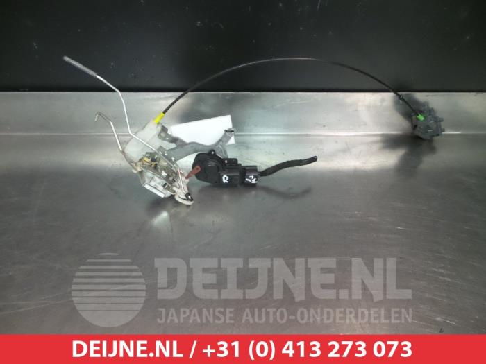 Toyota Aygo Deurslot Mechaniek 2Deurs rechts O279333
