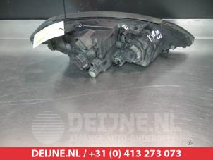 Ssang Yong Kyron Headlight, left O266567 photo 2