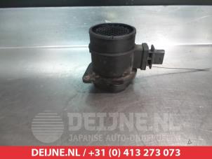 Gebruikte Luchthoeveelheidsmeter Hyundai i30 Crosswagon (WWH) 1.6 CRDi 16V VGT LP Prijs € 15,00 Margeregeling aangeboden door V.Deijne Jap.Auto-onderdelen BV